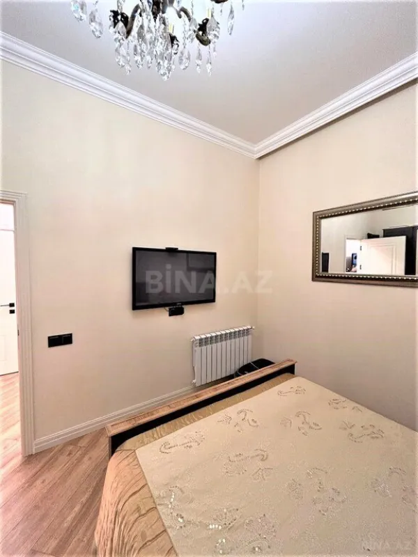 Satılır 2 otaqlı mənzil 72 m²