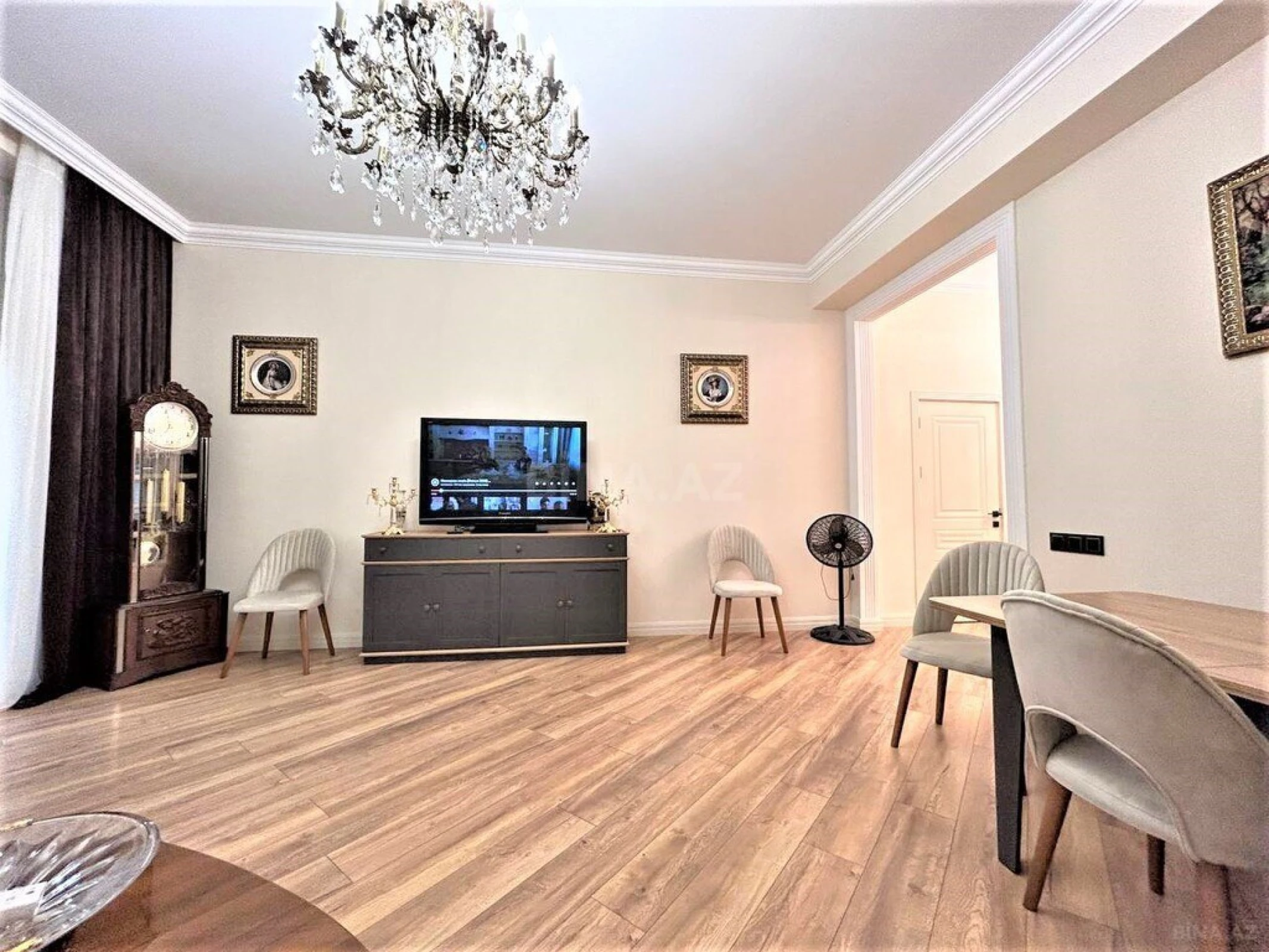 Satılır 2 otaqlı mənzil 72 m²