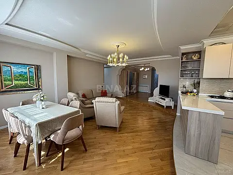 Satılır 3 otaqlı mənzil 117 m² — Bakı, Nizami 3 otaq 117.00 m²