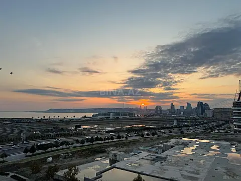 Satılır 3 otaqlı mənzil 103 m²