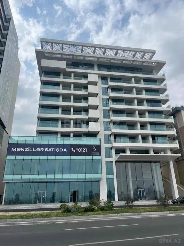 Satılır 5 otaqlı mənzil 527 m²