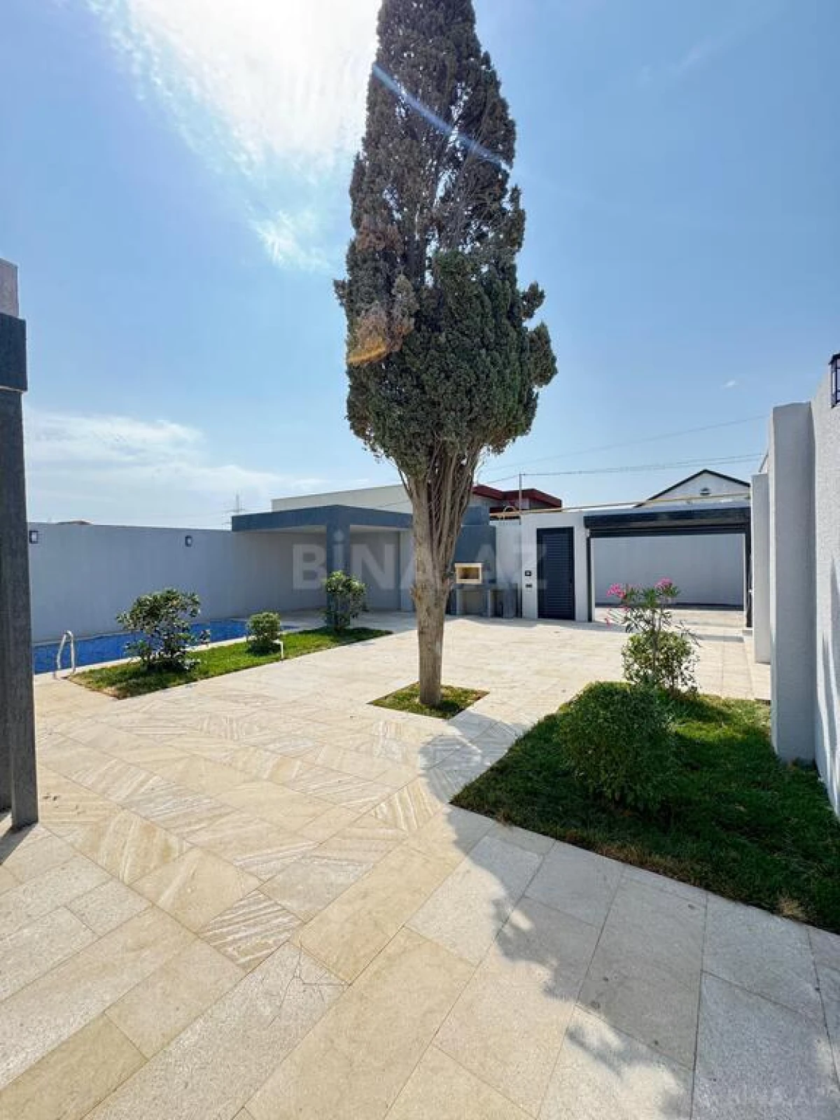 Satılır 4 otaqlı həyət evi 150 m²