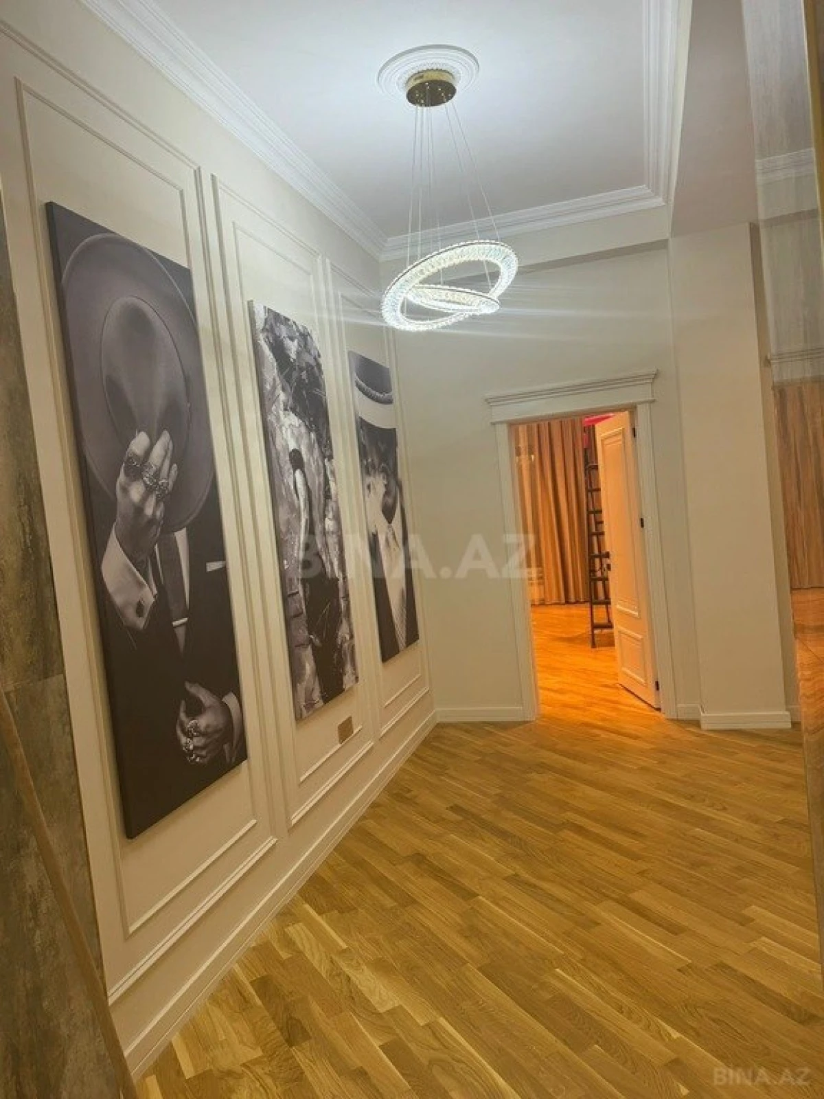 Kirayə verilir 3 otaqlı mənzil 126 m²