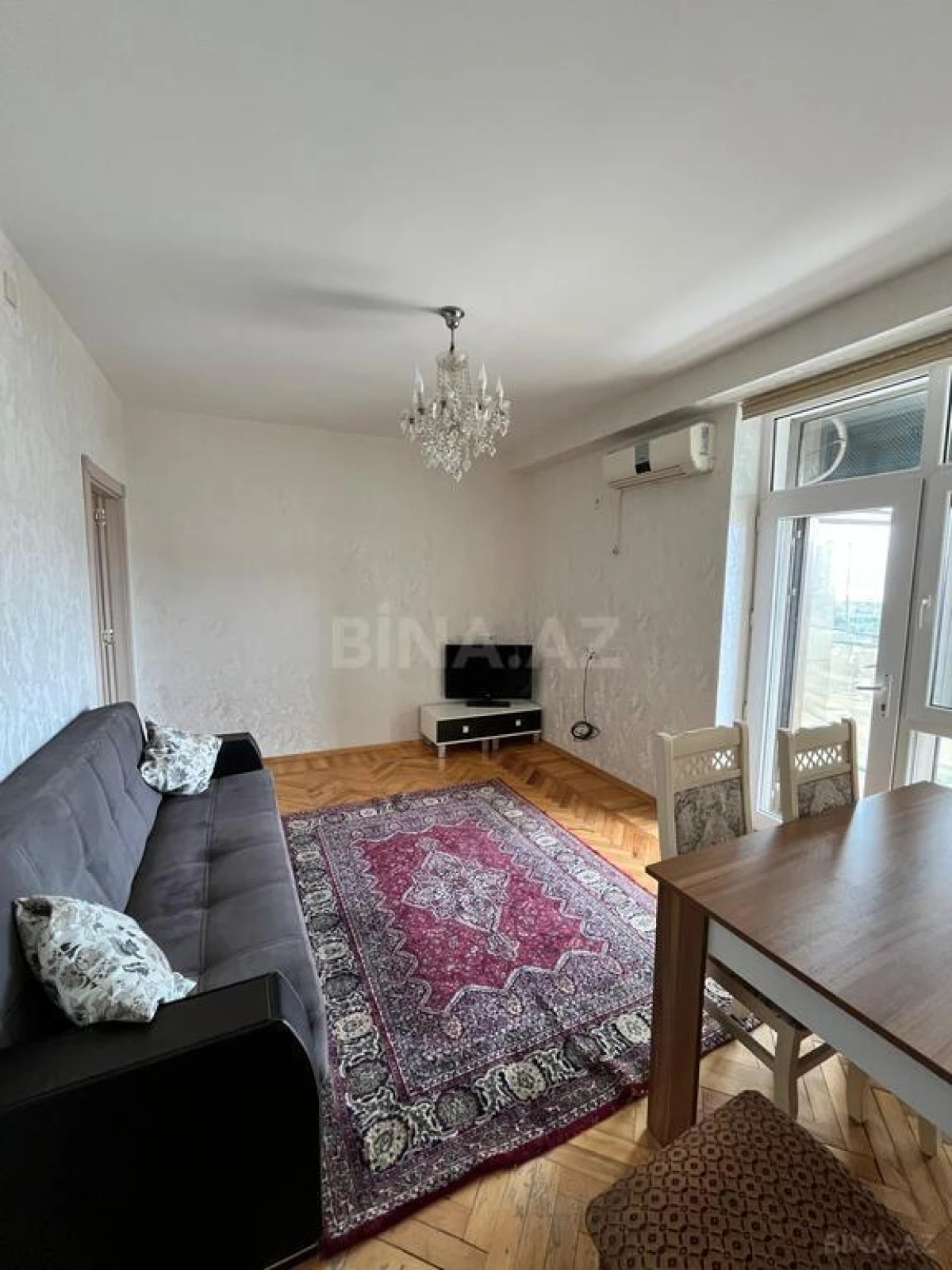 Satılır 2 otaqlı mənzil 50 m²