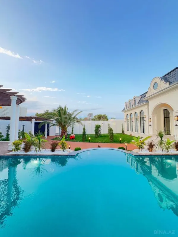 Satılır 6 otaqlı həyət evi 350 m²