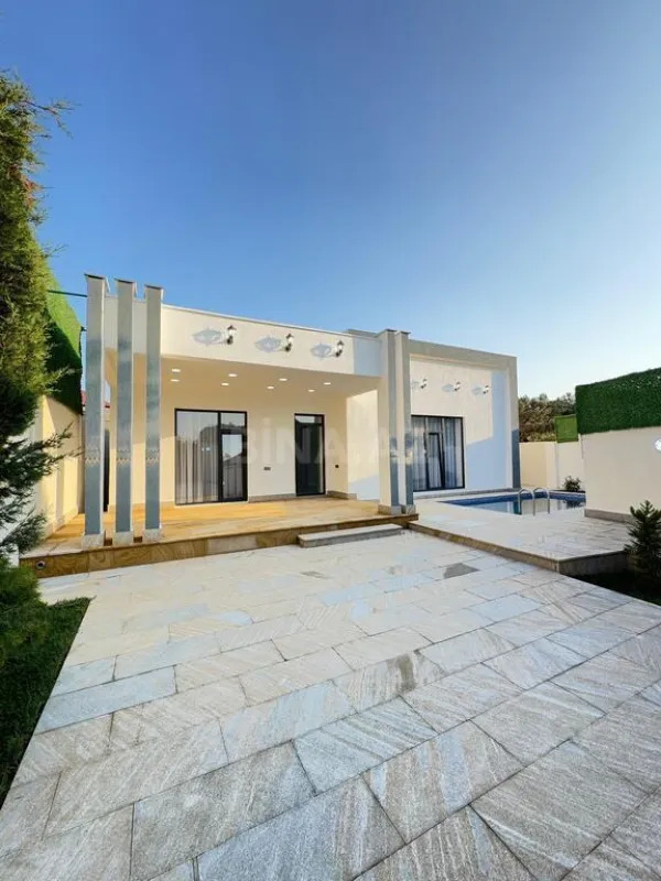 Satılır 4 otaqlı həyət evi 170 m²