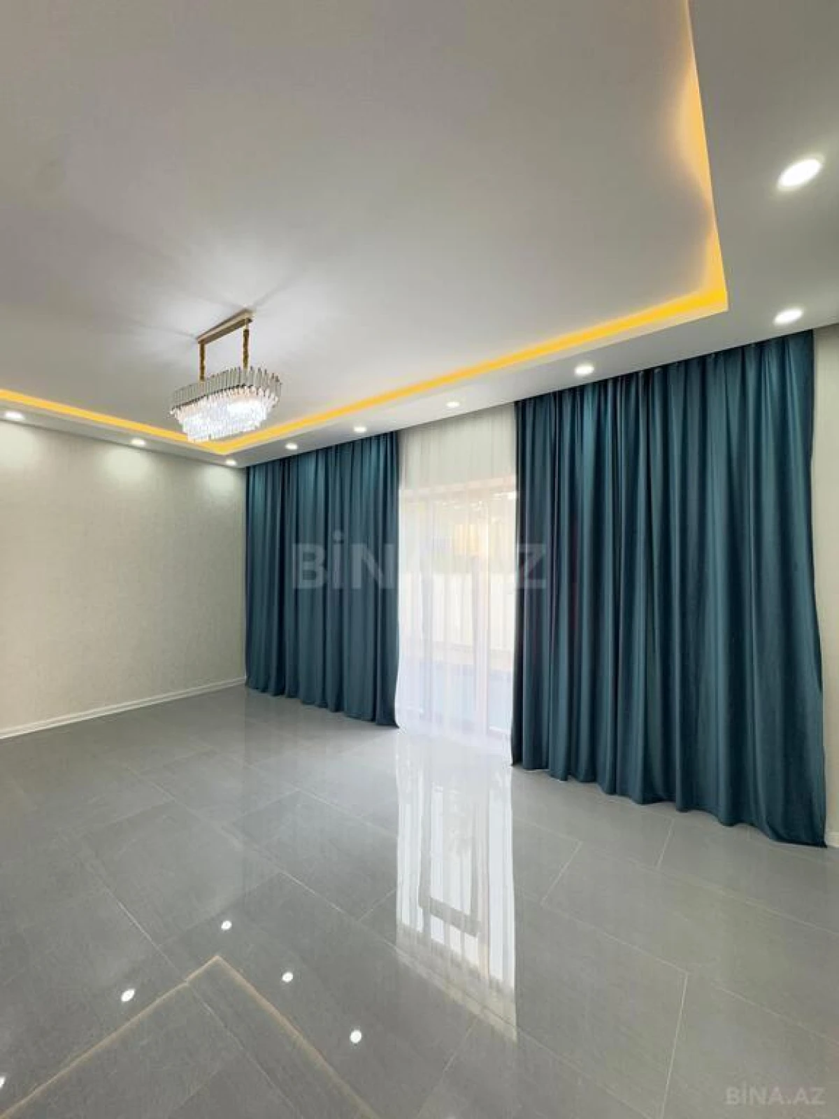 Satılır 4 otaqlı həyət evi 170 m²