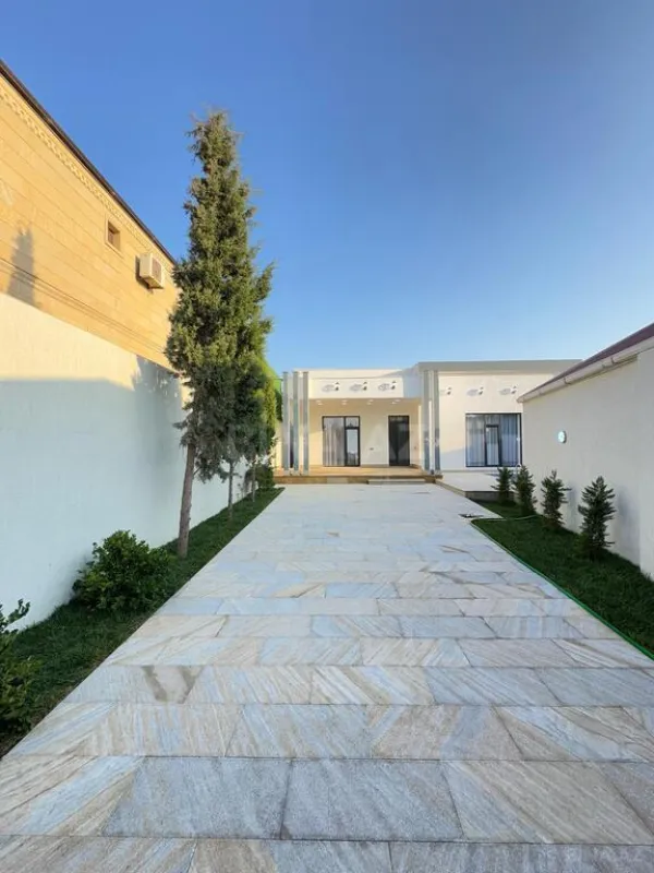 Satılır 4 otaqlı həyət evi 170 m²