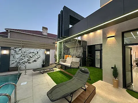 Satılır 4 otaqlı həyət evi 230 m²