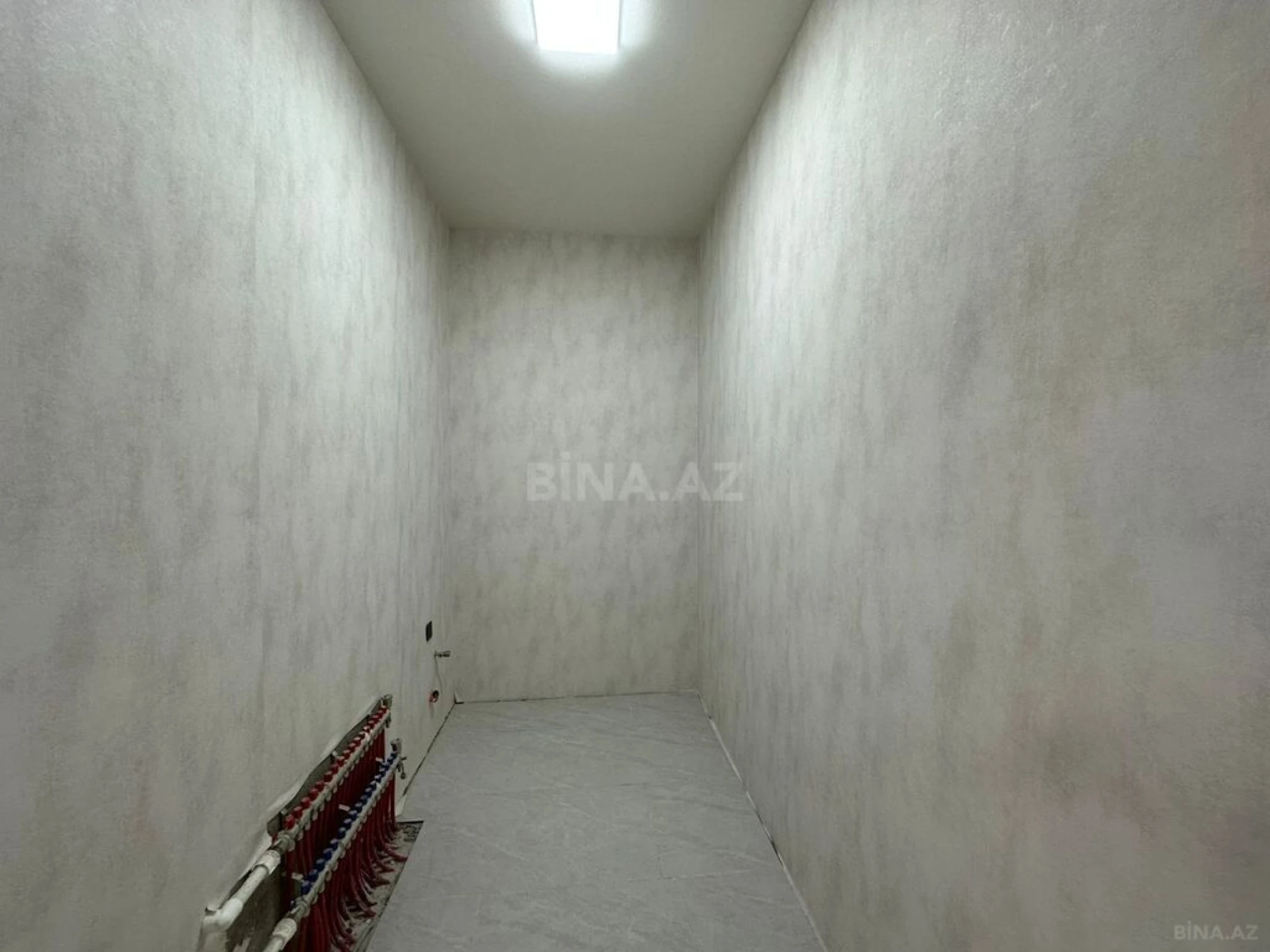 Satılır 4 otaqlı həyət evi 230 m²