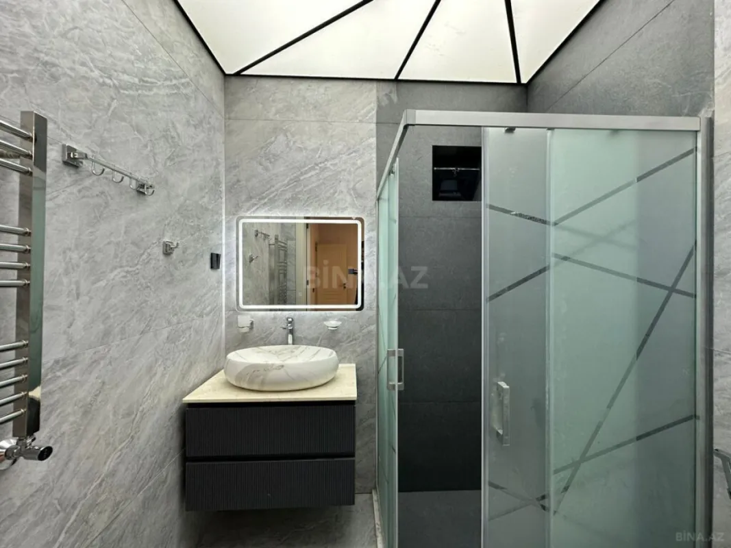 Satılır 4 otaqlı həyət evi 230 m²