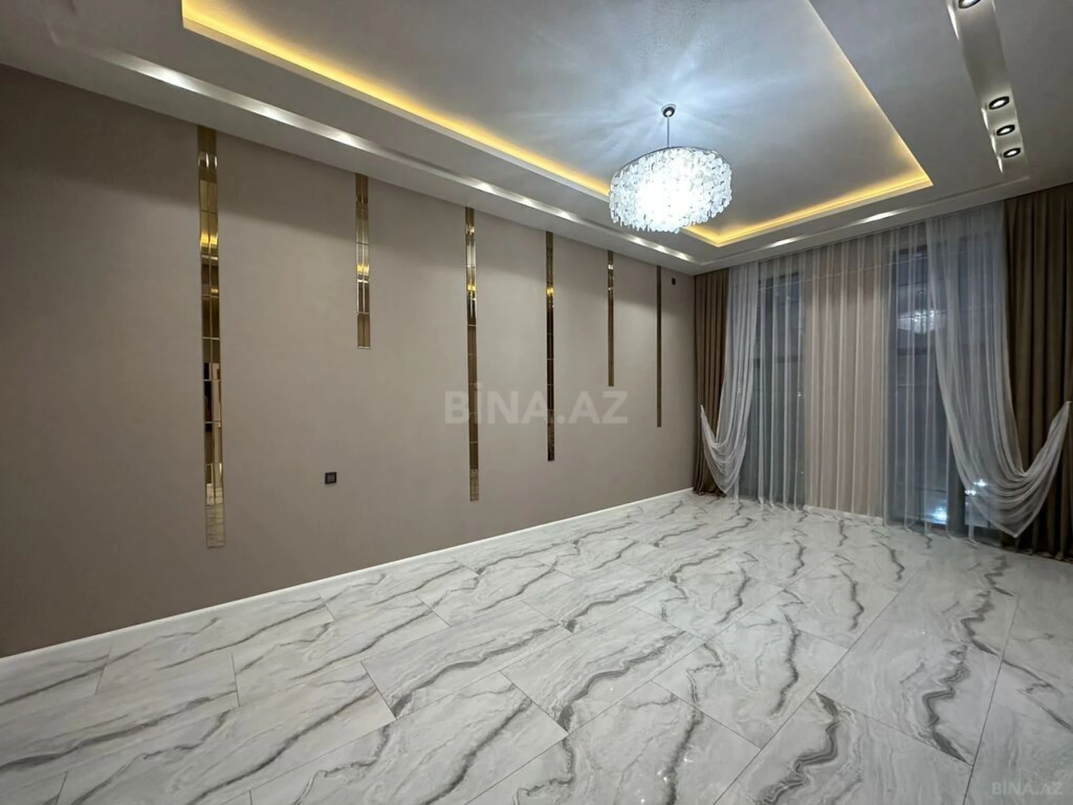 Satılır 4 otaqlı həyət evi 160 m²