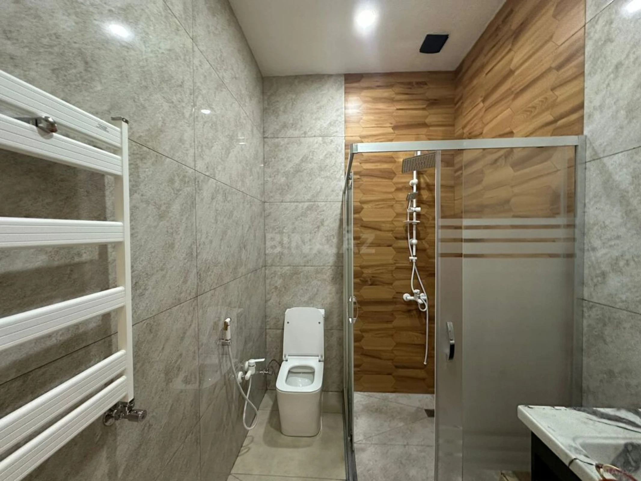 Satılır 4 otaqlı həyət evi 160 m²