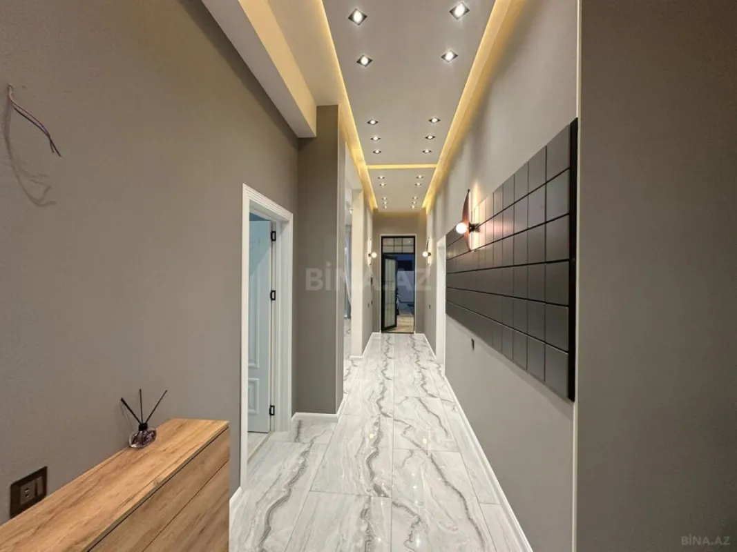 Satılır 4 otaqlı həyət evi 160 m²