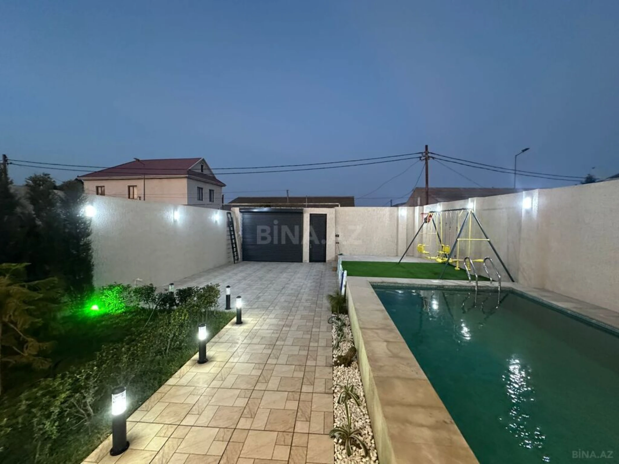 Satılır 4 otaqlı həyət evi 160 m²
