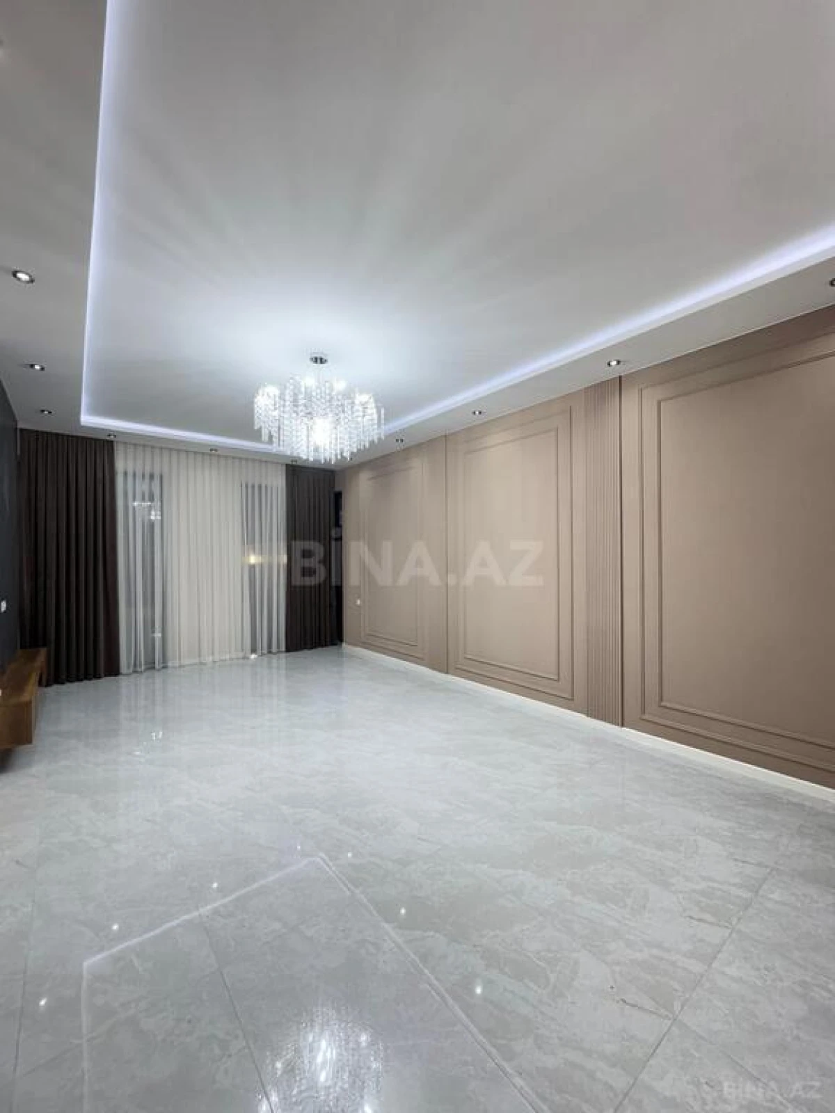 Satılır 4 otaqlı həyət evi 180 m²