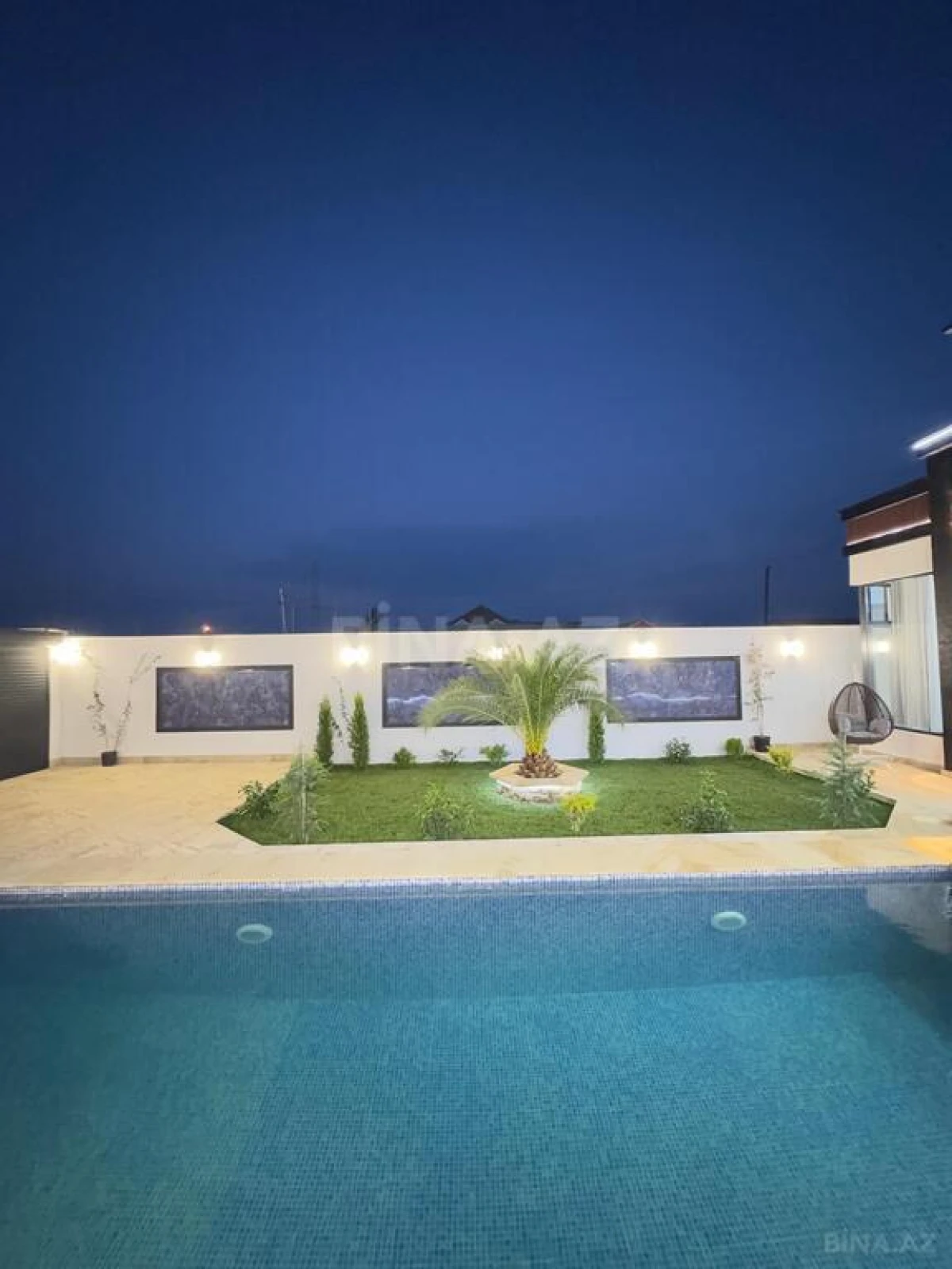 Satılır 4 otaqlı həyət evi 180 m²