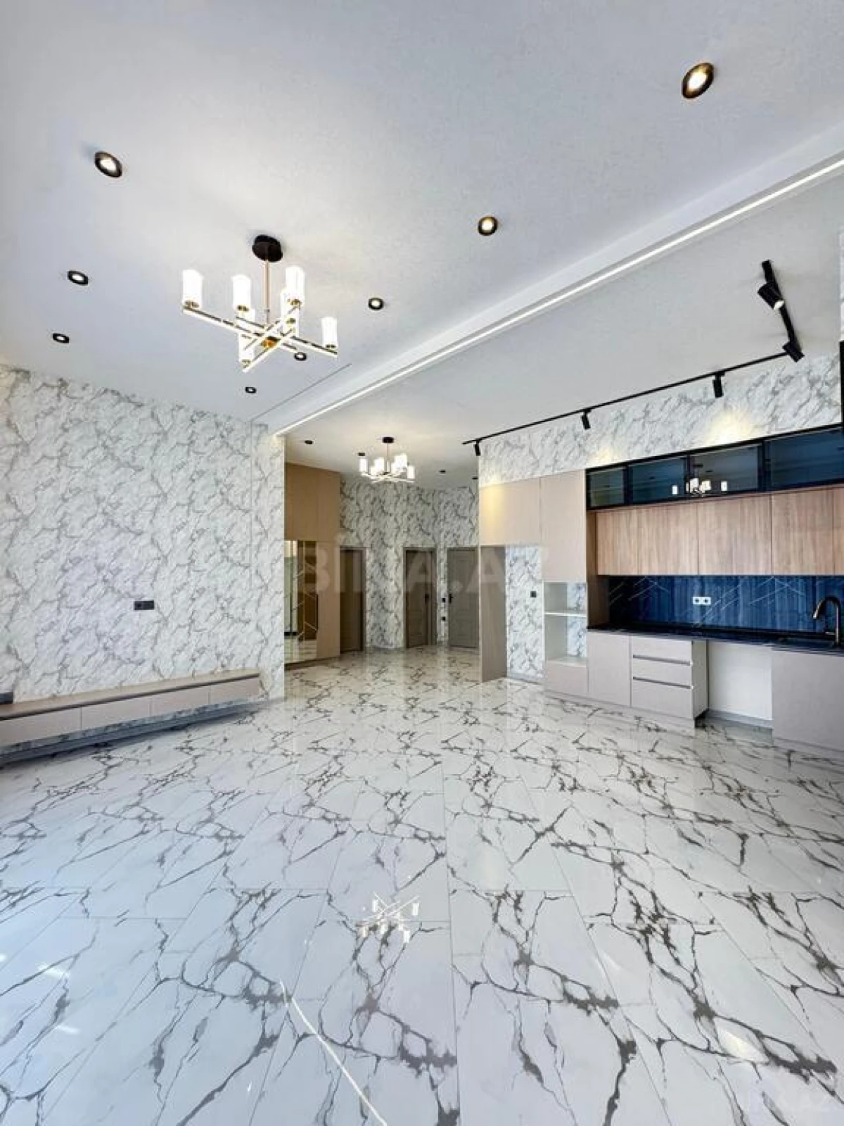 Satılır 4 otaqlı həyət evi 150 m²