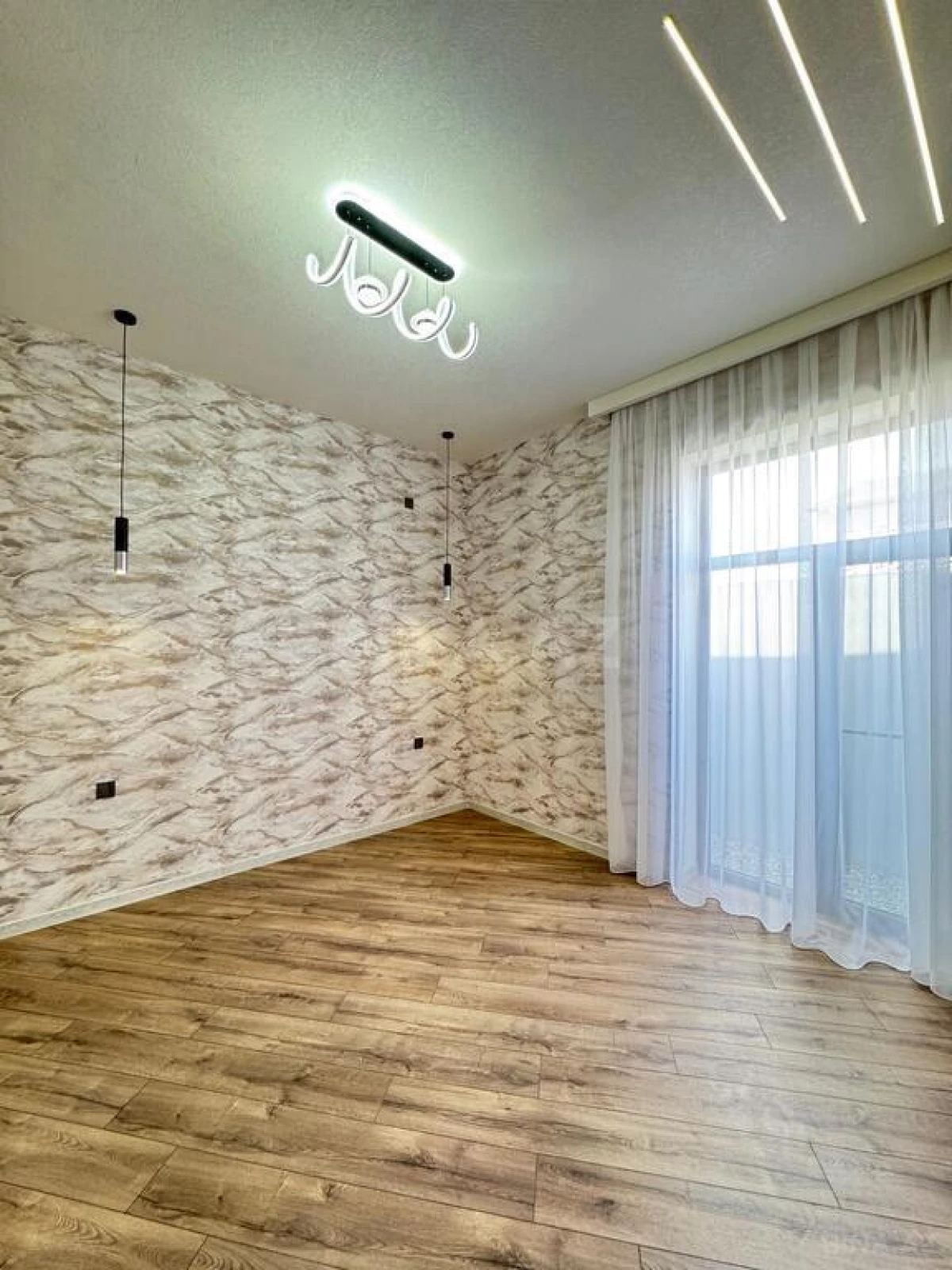 Satılır 4 otaqlı həyət evi 150 m²