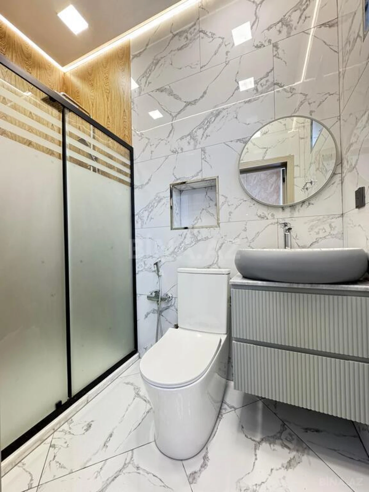 Satılır 4 otaqlı həyət evi 150 m²