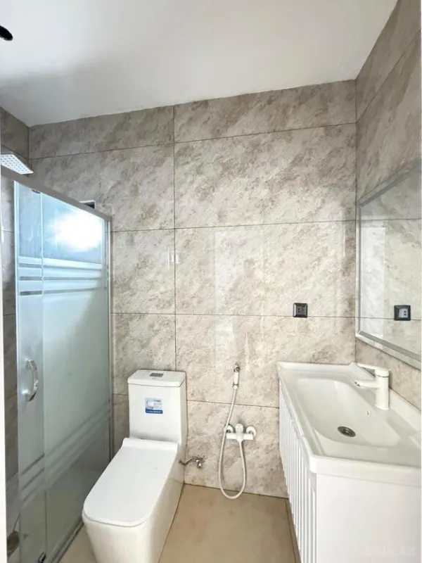 Satılır 4 otaqlı həyət evi 170 m²