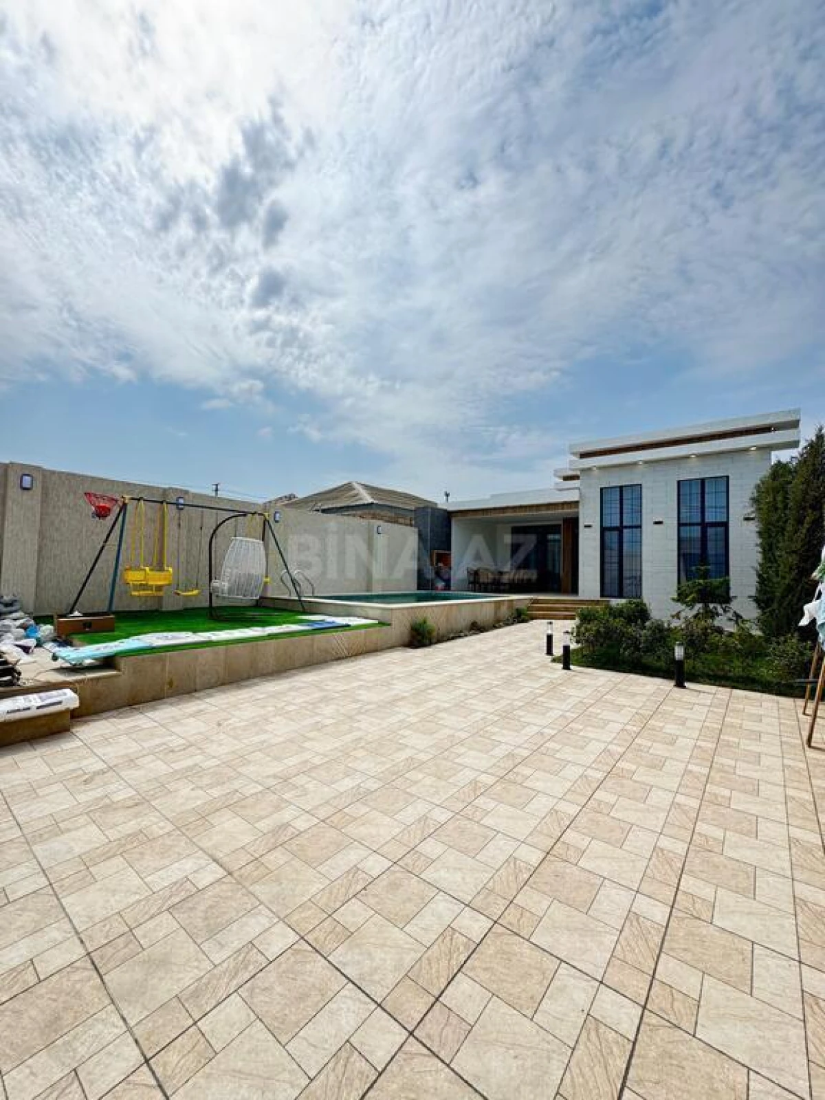 Satılır 4 otaqlı həyət evi 170 m²