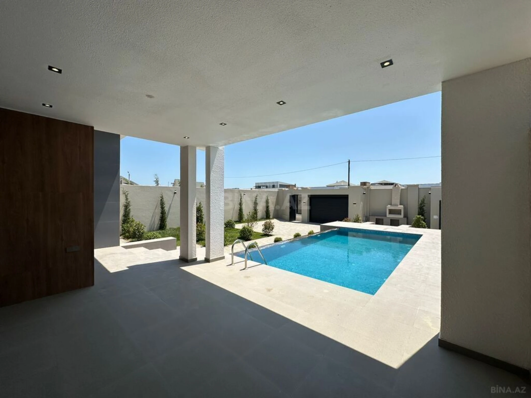 Satılır 4 otaqlı həyət evi 160 m²