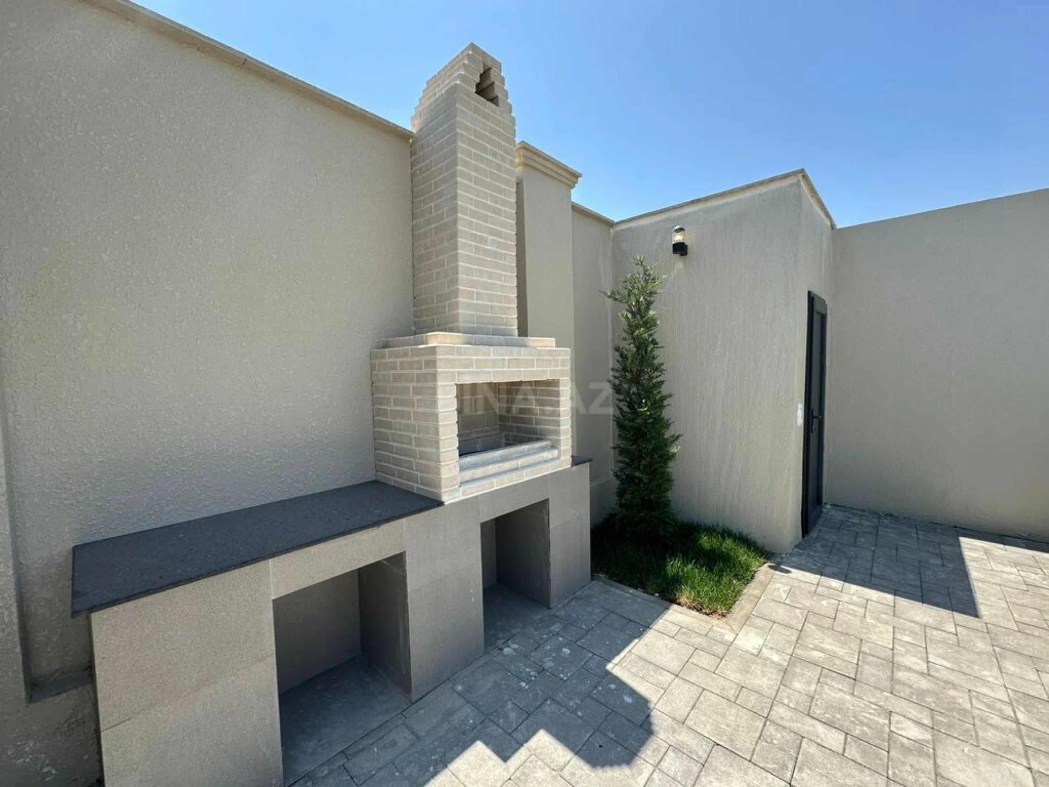 Satılır 4 otaqlı həyət evi 160 m²