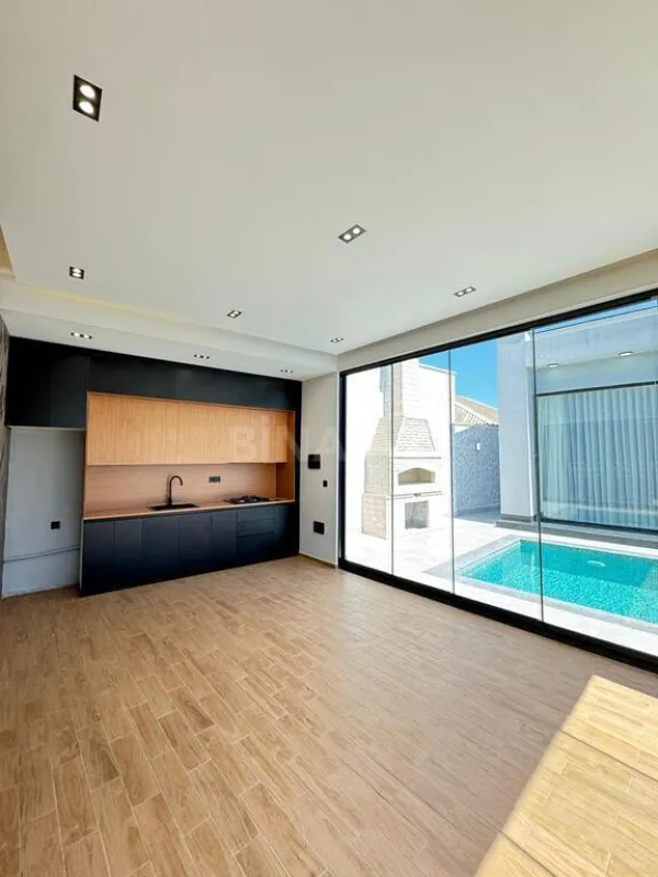 Satılır 4 otaqlı həyət evi 170 m²