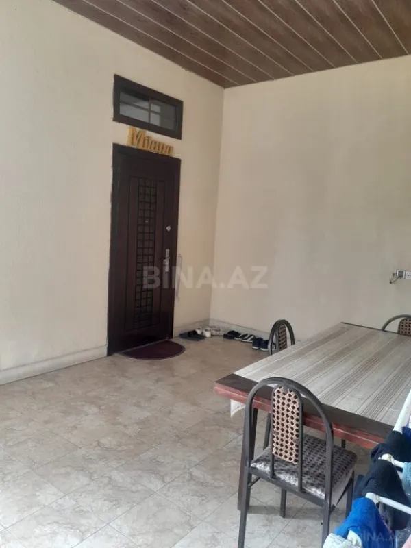 Satılır 5 otaqlı həyət evi 100 m²