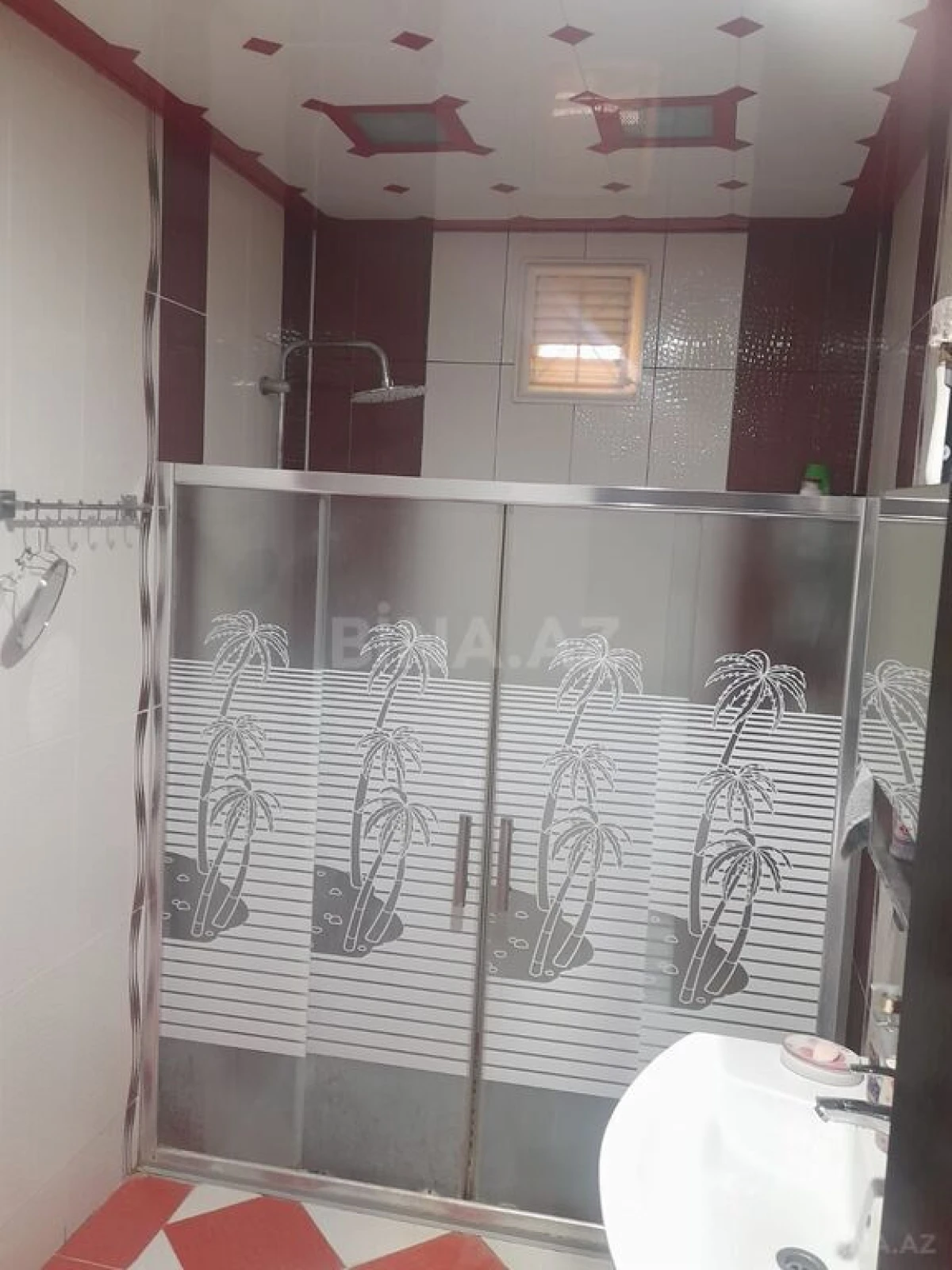 Satılır 5 otaqlı həyət evi 100 m²