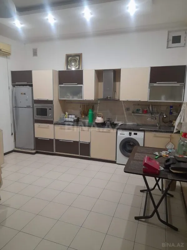 Satılır 5 otaqlı həyət evi 100 m²