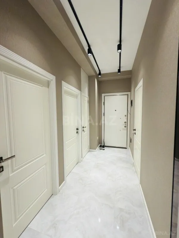 Kirayə verilir 2 otaqlı mənzil 65 m²