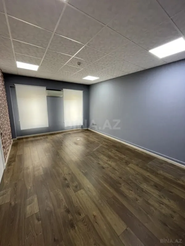 Kirayə verilir 20 otaqlı ofis 2000 m²