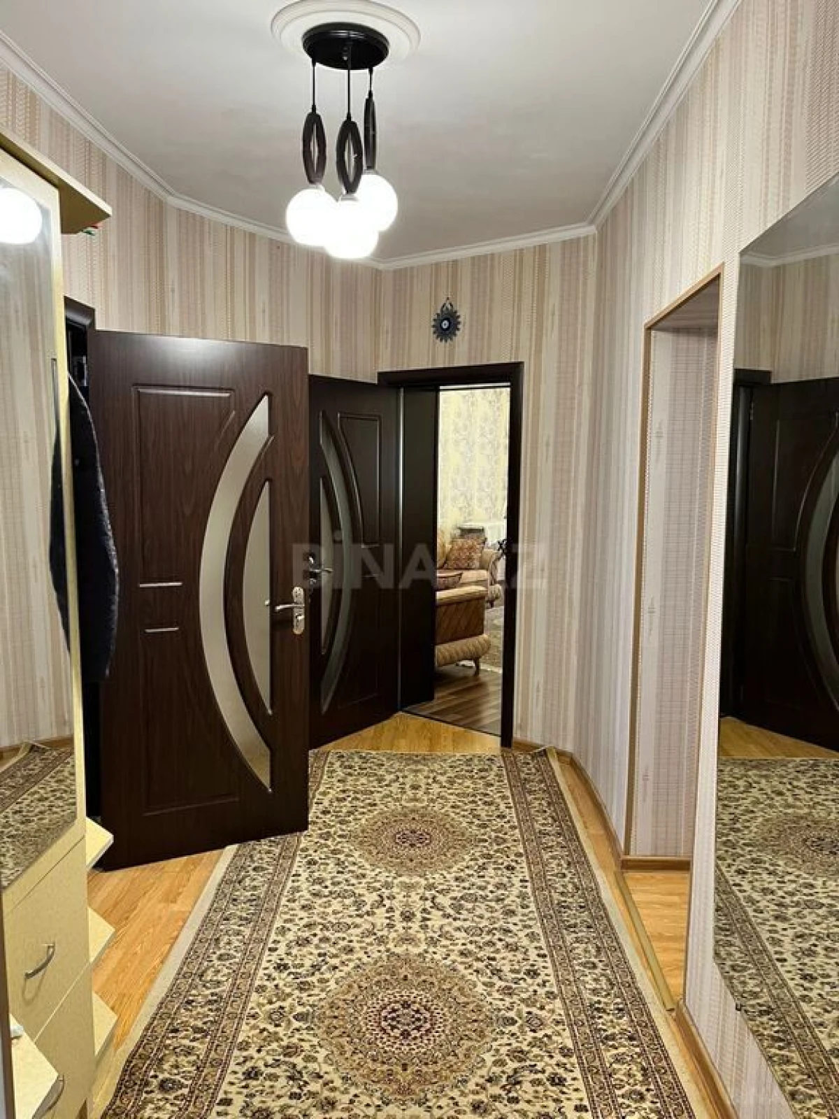 Satılır 3 otaqlı mənzil 75 m²