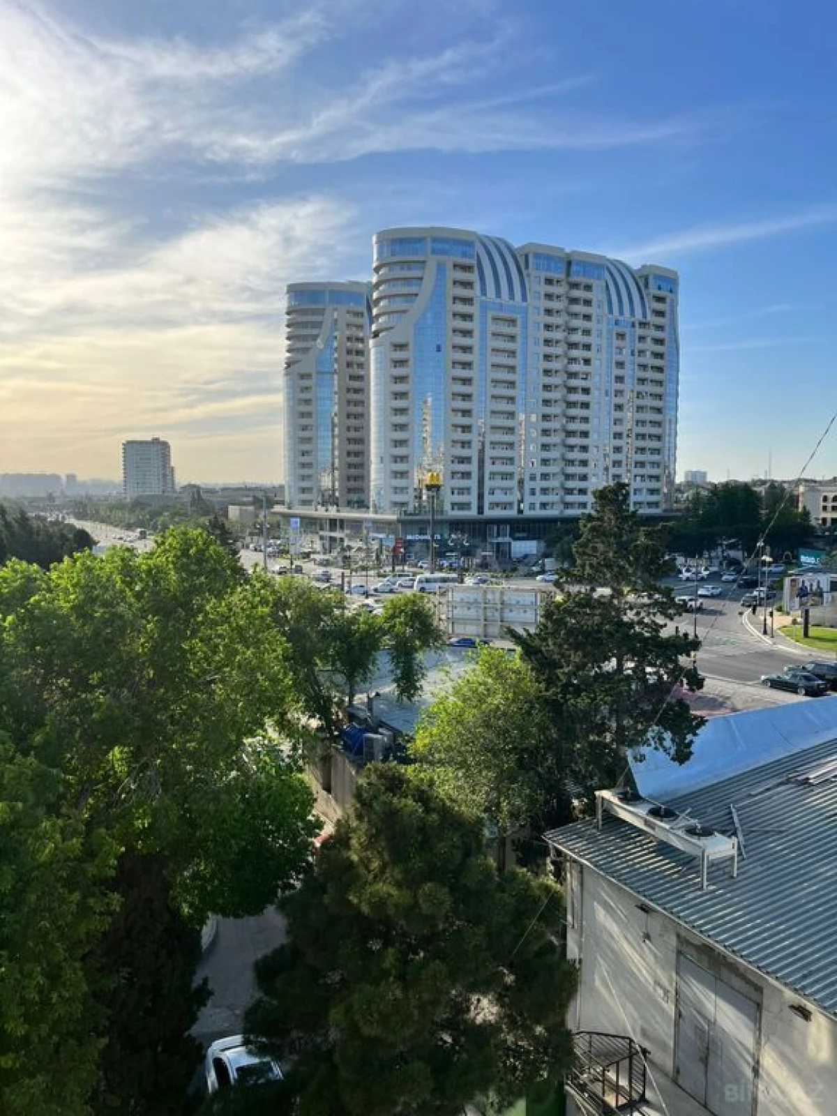Satılır 3 otaqlı mənzil 75 m²