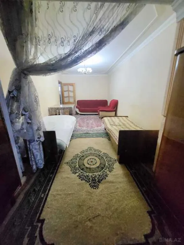 Kirayə verilir 1 otaqlı mənzil 40 m²