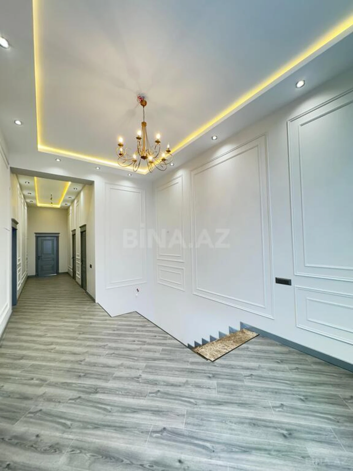 Satılır 6 otaqlı həyət evi 260 m²