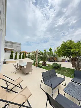 Satılır 6 otaqlı həyət evi 260 m²