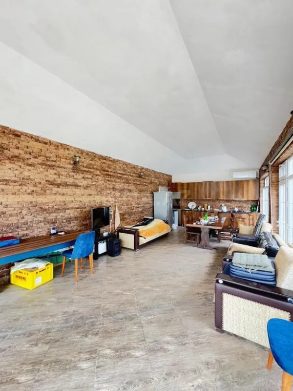 Satılır 6 otaqlı həyət evi 260 m²