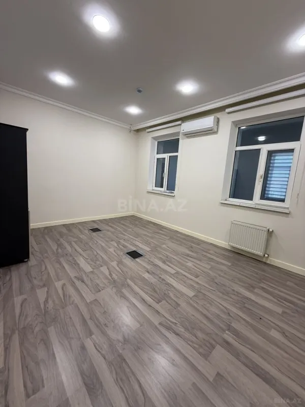 Kirayə verilir 14 otaqlı ofis 360 m²