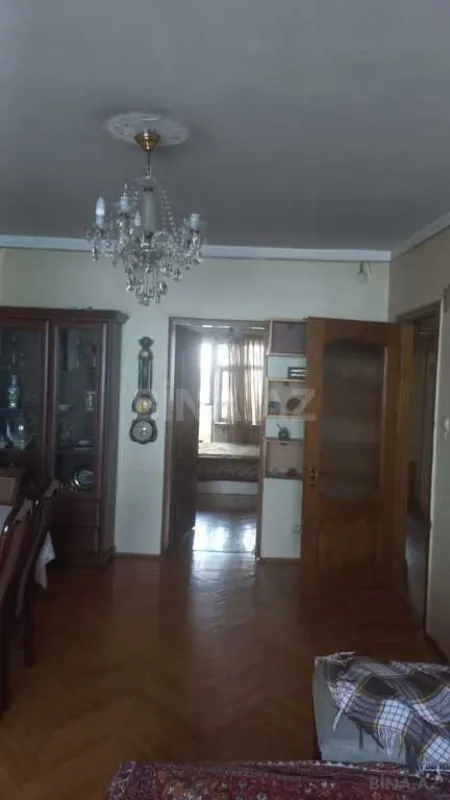 Satılır 3 otaqlı mənzil 60 m²
