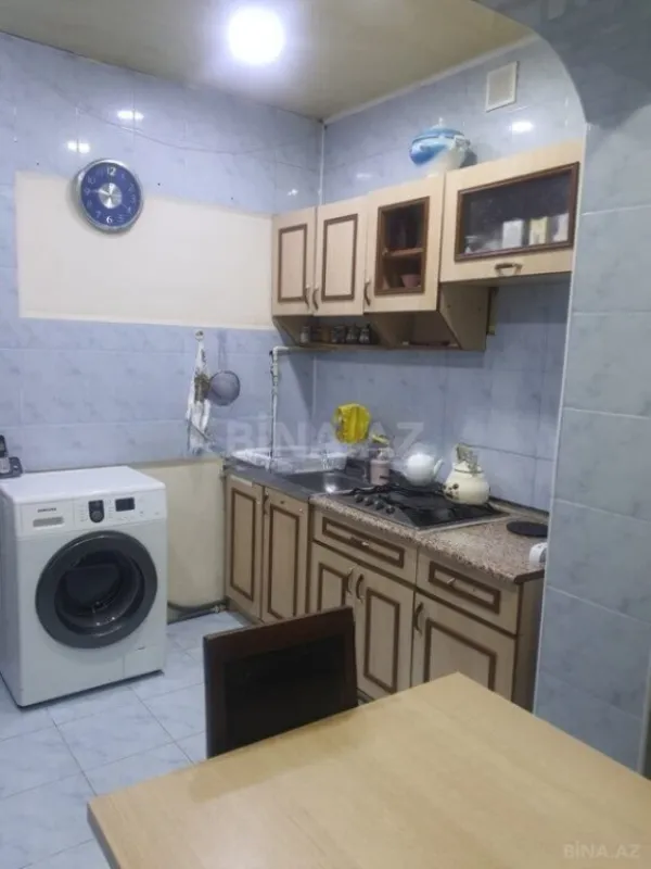 Satılır 4 otaqlı mənzil 115 m²