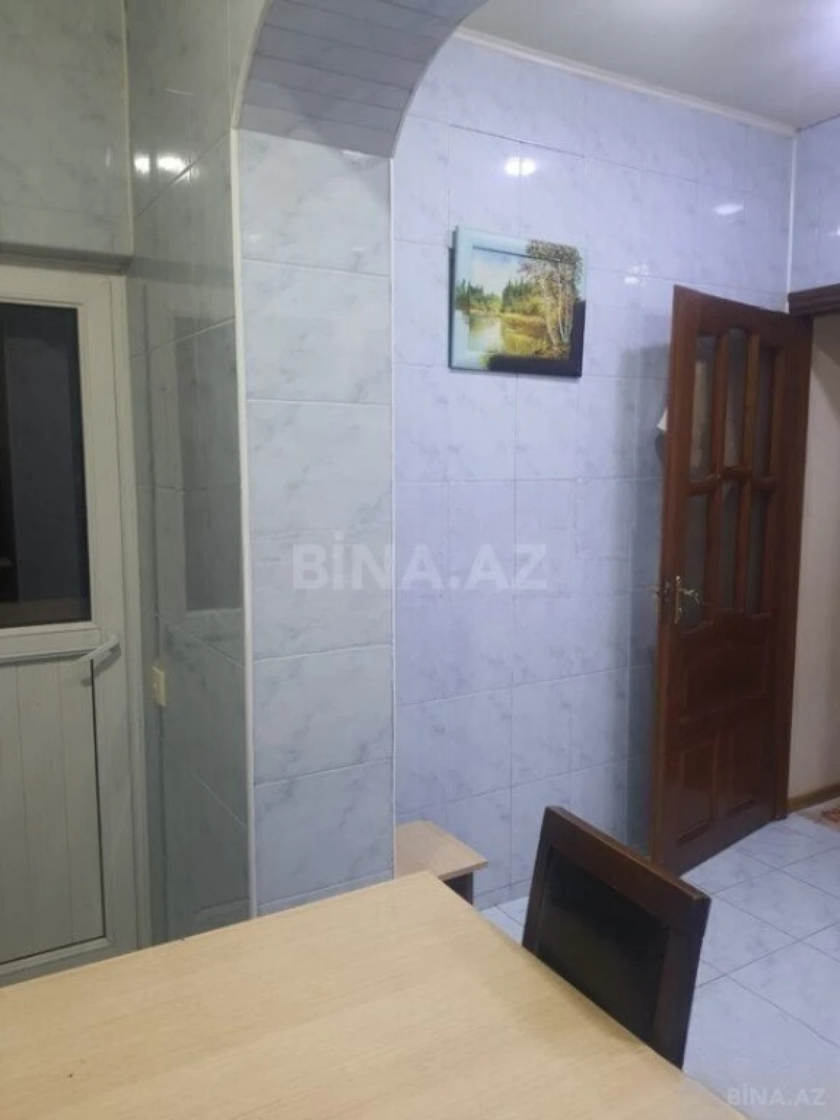 Satılır 4 otaqlı mənzil 115 m²