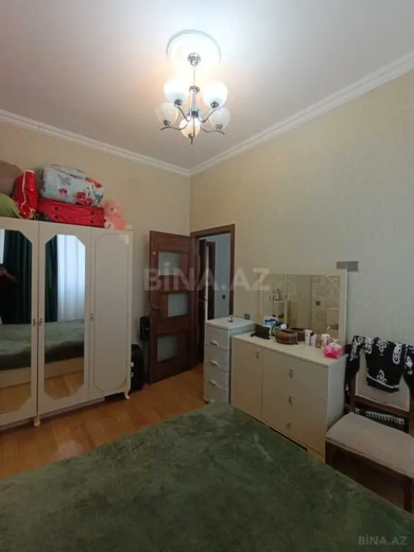 Satılır 2 otaqlı mənzil 56 m²