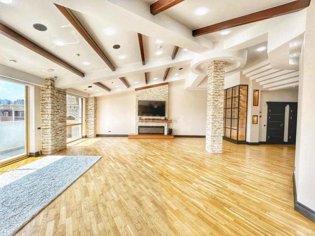 Satılır 3 otaqlı mənzil 200 m²