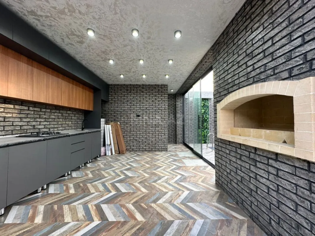 Satılır 4 otaqlı həyət evi 160 m²