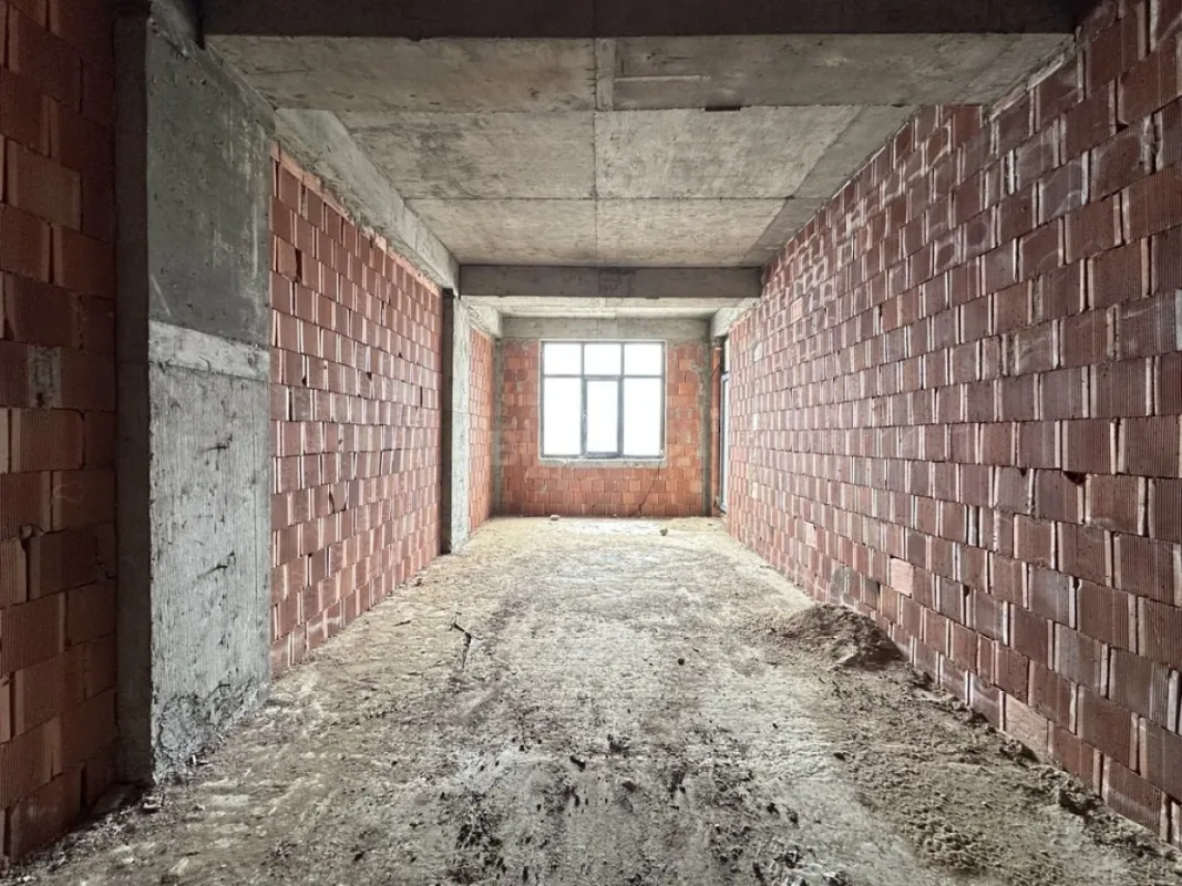 Satılır 3 otaqlı mənzil 123 m²