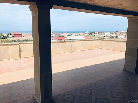 Satılır 6 otaqlı həyət evi 430 m²