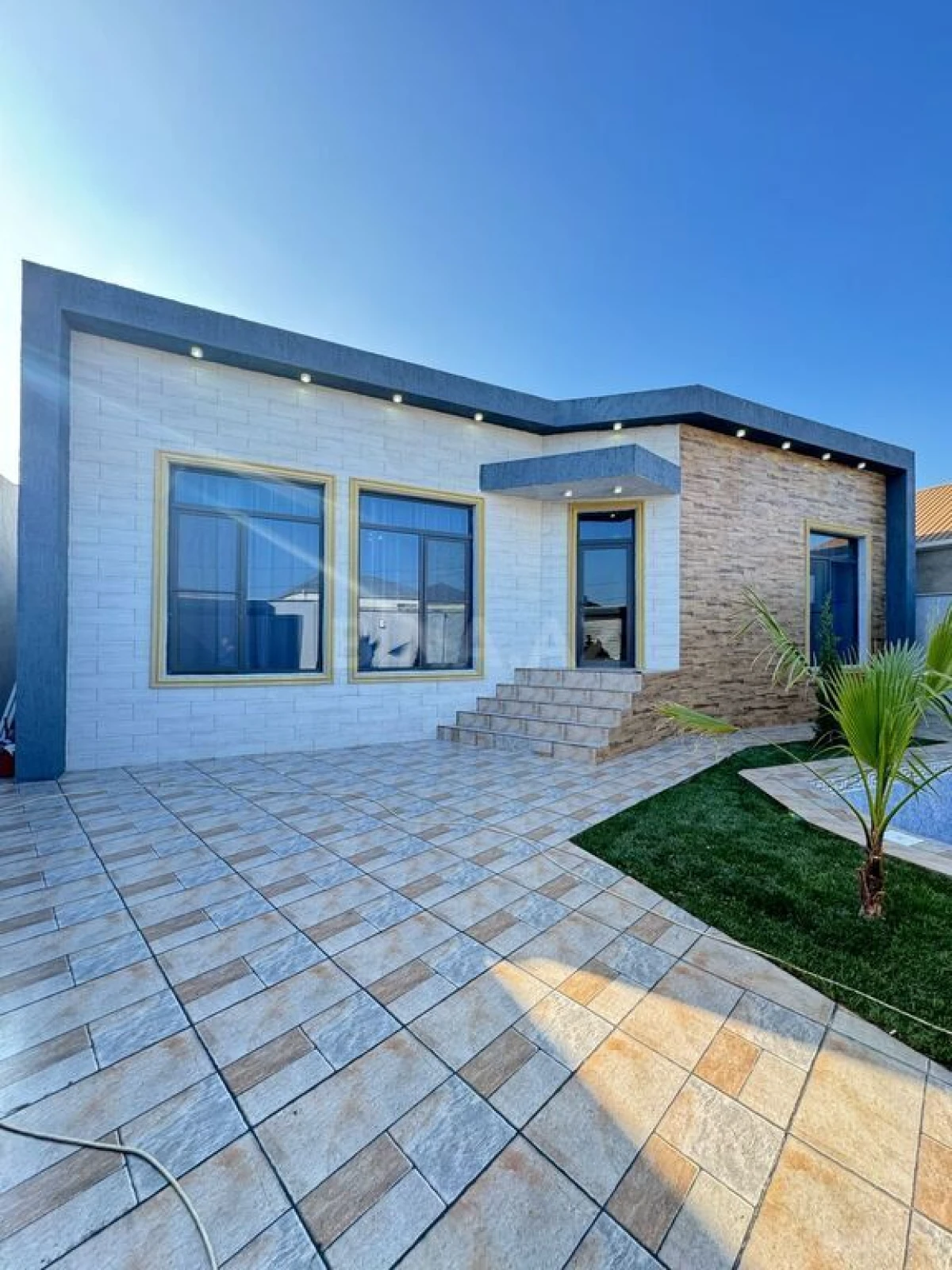 Satılır 4 otaqlı həyət evi 160 m²